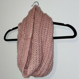 Pink Knit Scarf 🧣